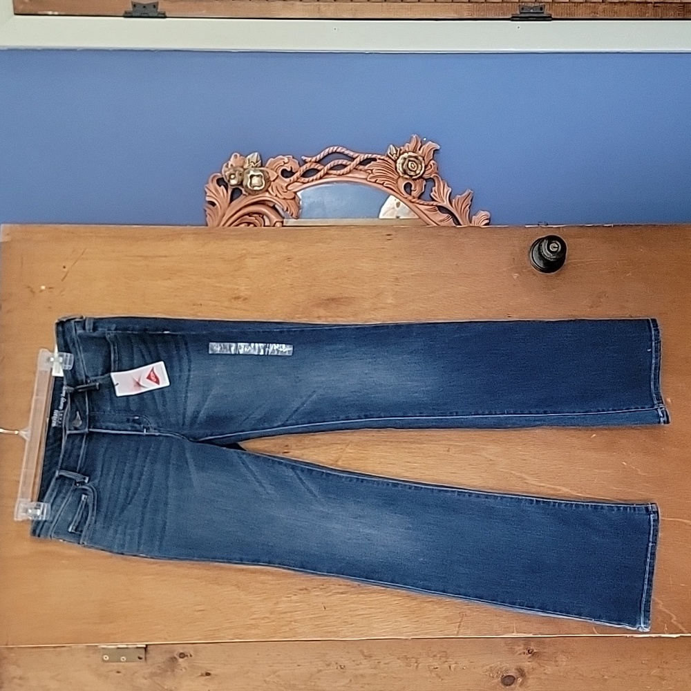 Brand new New York and Company Soho Curvy boot cut Jeans